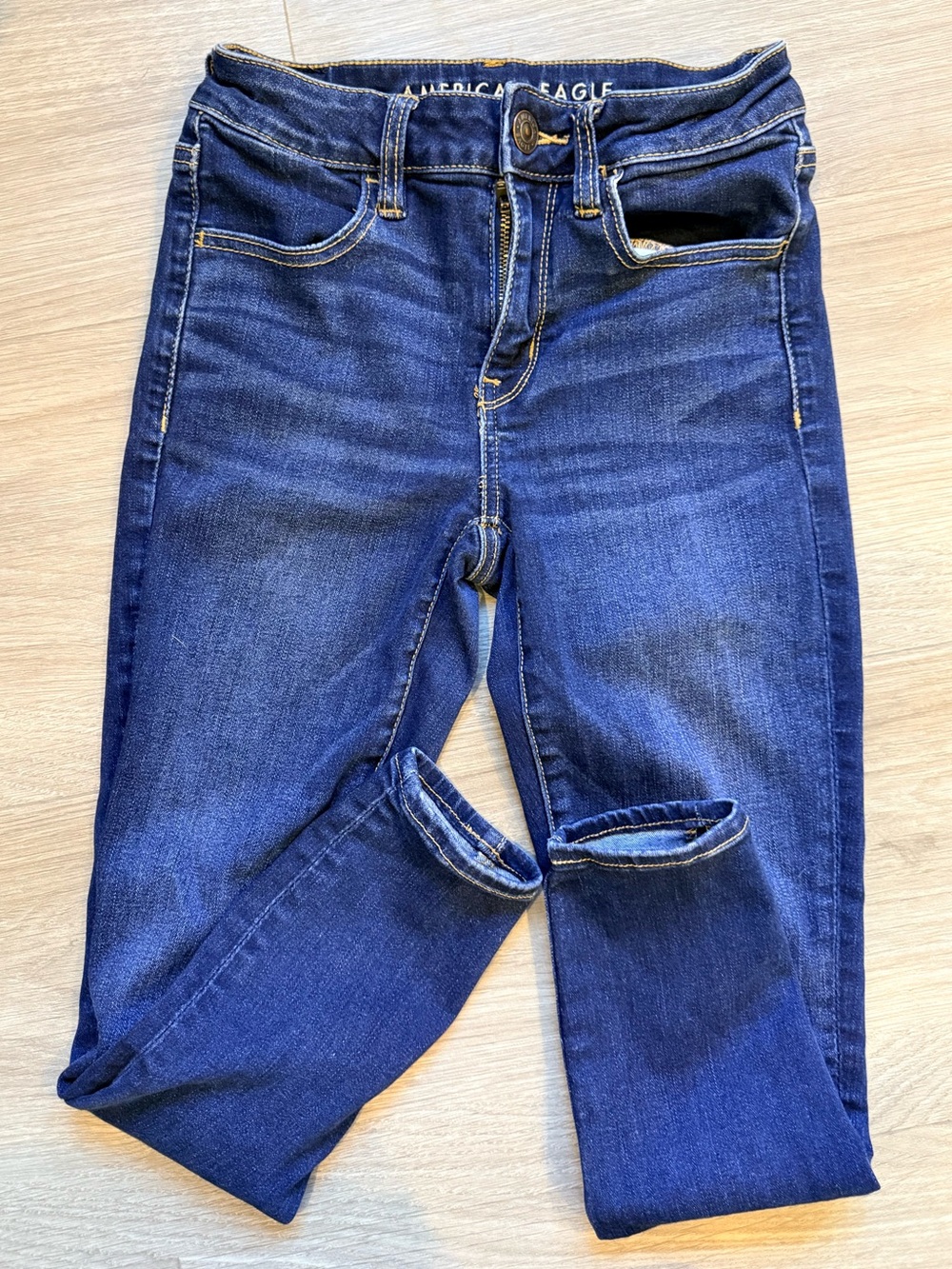 American Eagle Outfitters Size 2 X-Short